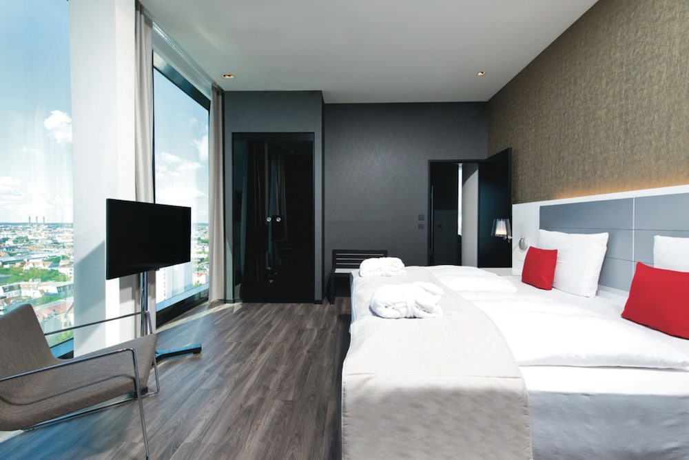 Hotel Riu Plaza Berlin — Hotel rooms in Berlin, Berlin