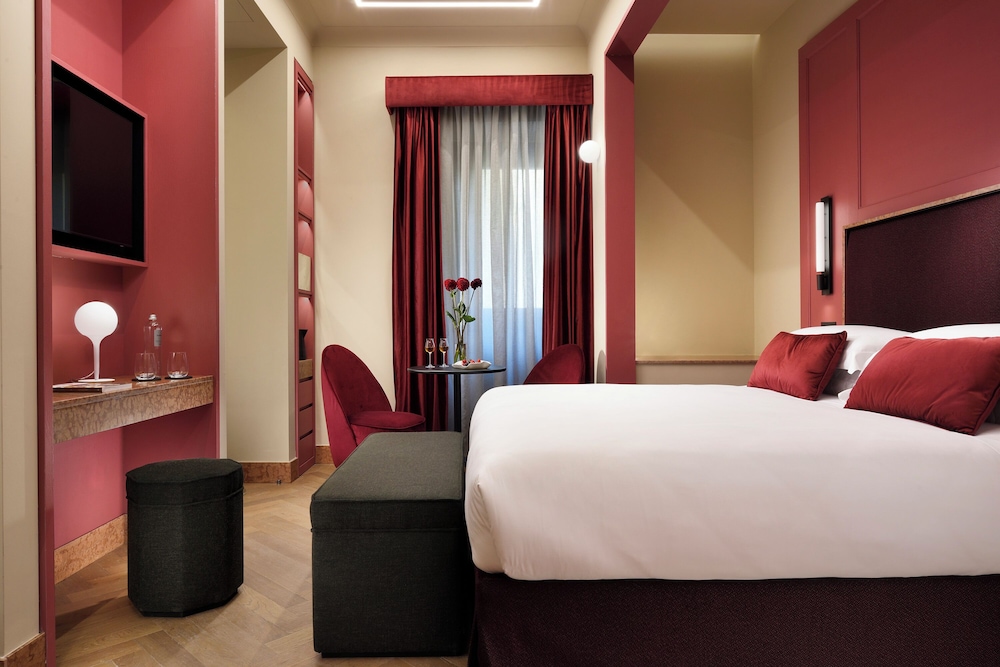 Floren Hotel — Hotel rooms in Florence, Tuscany