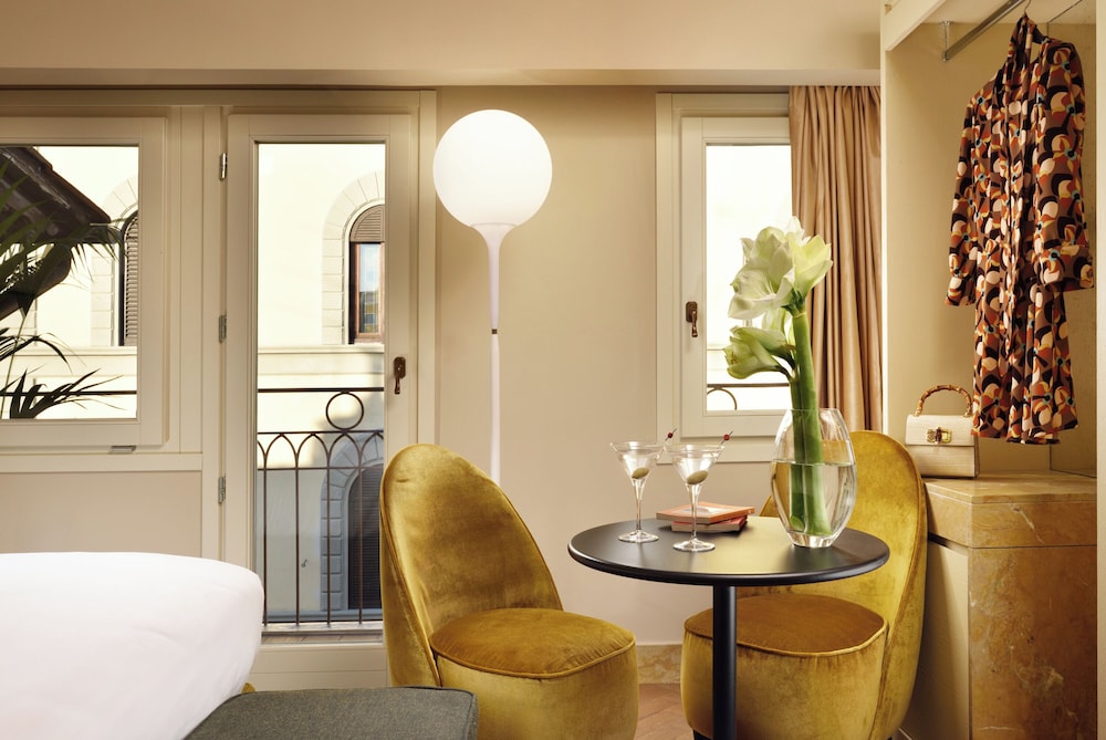 Floren Hotel — Hotel rooms in Florence, Tuscany