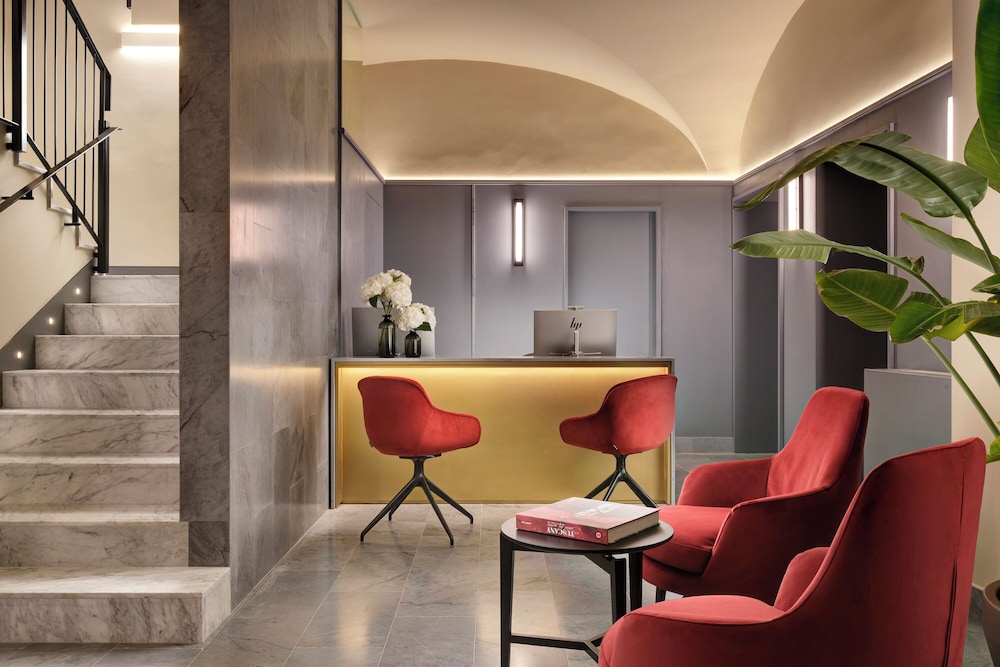 Floren Hotel — Hotel building in Florence, Tuscany
