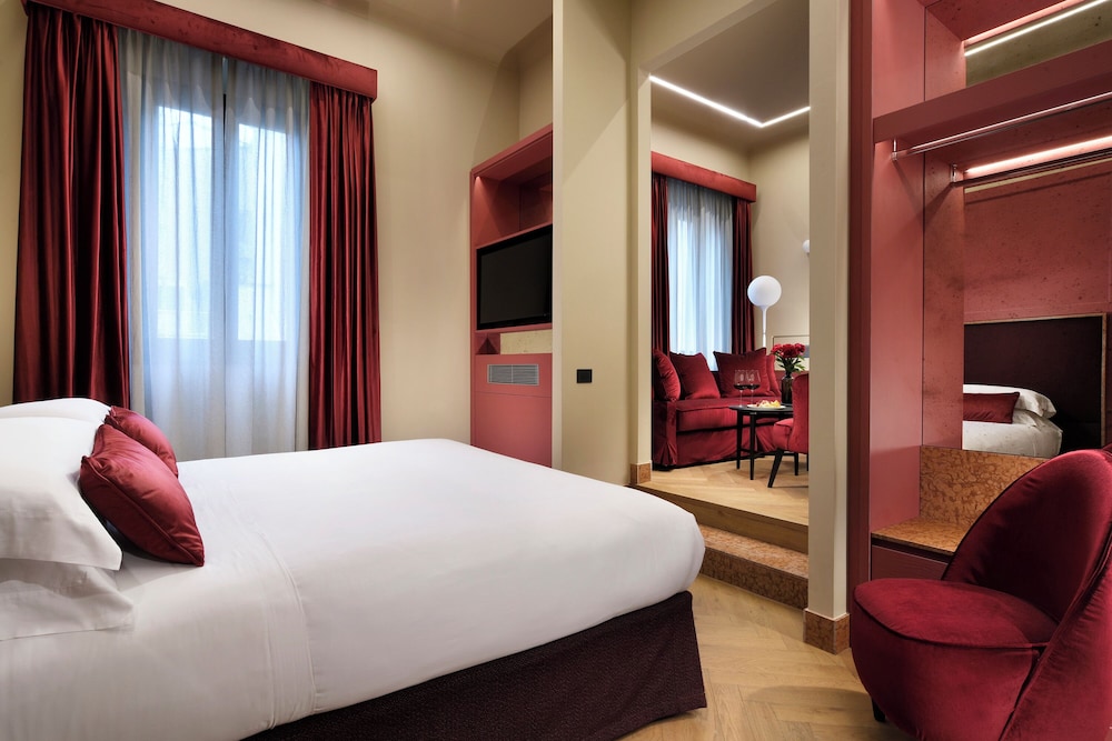 Floren Hotel — Hotel rooms in Florence, Tuscany