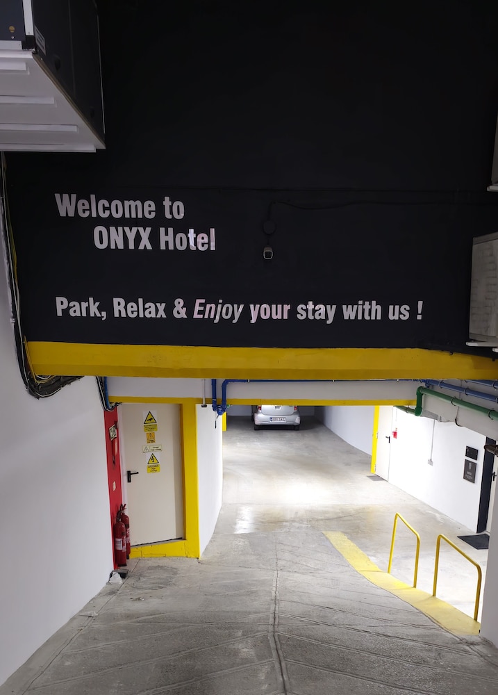 Onyx Hotel — Hotel building in St Julian’s, Malta Island
