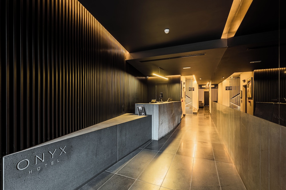 Onyx Hotel — Hotel building in St Julian’s, Malta Island