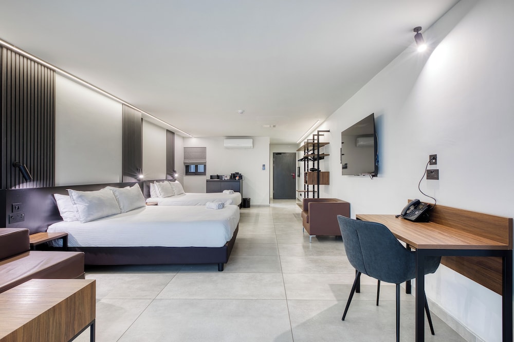 Onyx Hotel — Hotel rooms in St Julian’s, Malta Island
