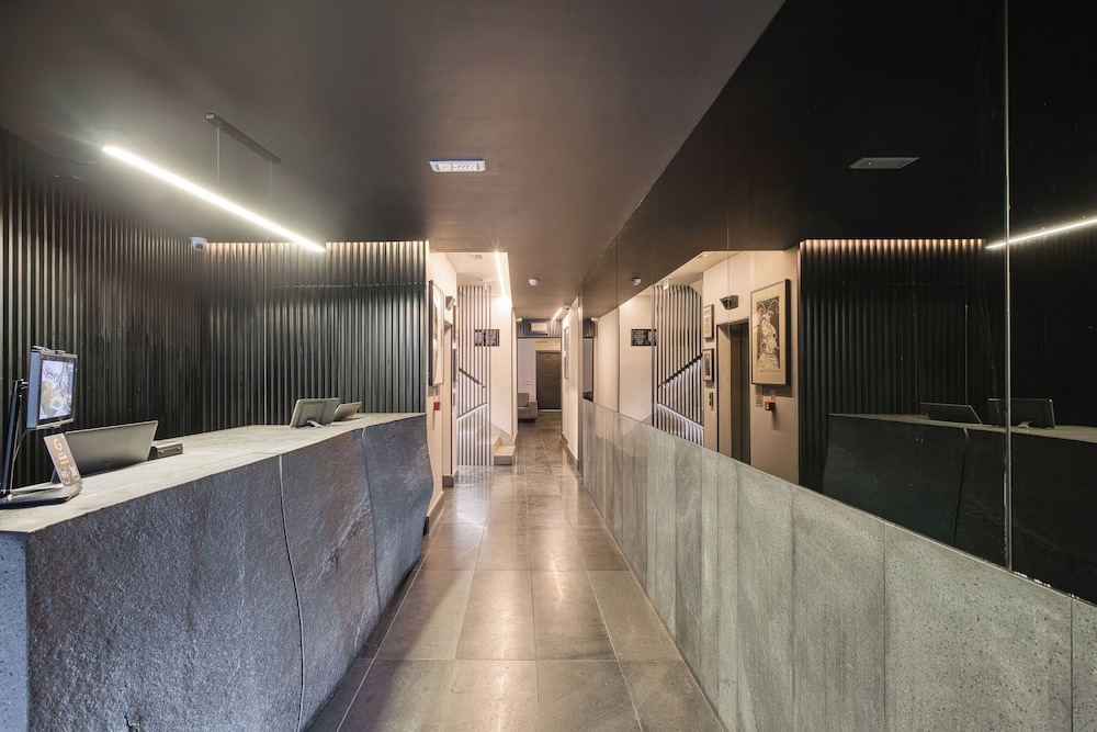 Onyx Hotel — Hotel building in St Julian’s, Malta Island