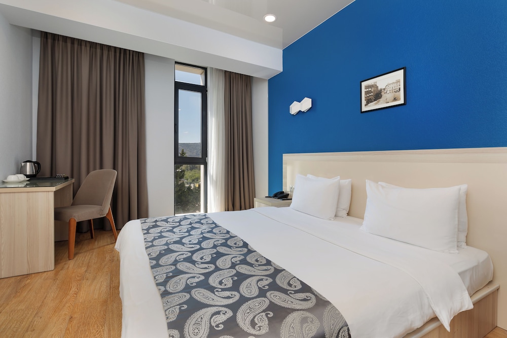 Iveria Inn Tbilisi - zdjęcie 3