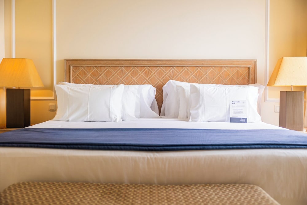 Quinta Funchal Gardens – Adults Only — Hotel rooms in Funchal, Madeira