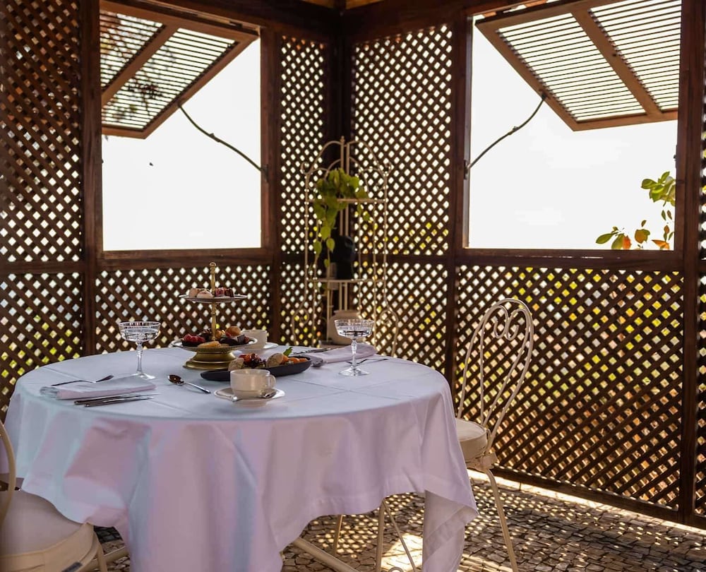 Quinta Funchal Gardens – Adults Only — Restaurant & bars in Funchal, Madeira