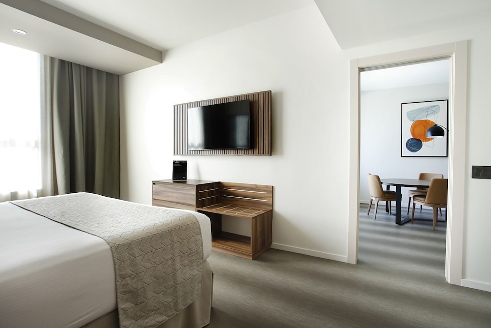 Hotel Riu Plaza Chicago — Hotel rooms in Chicago, Illinois