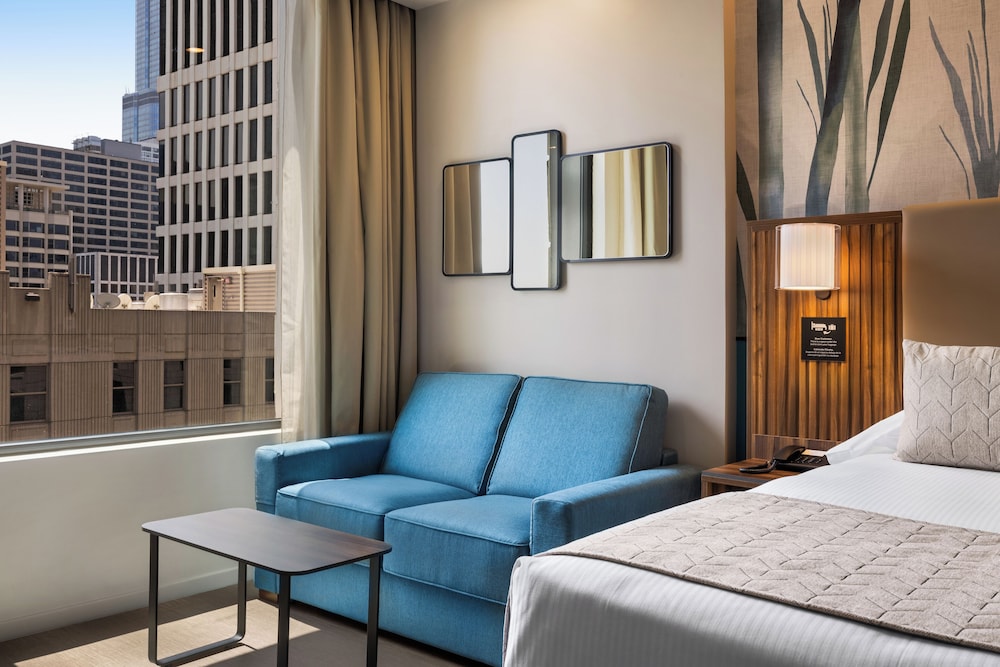 Hotel Riu Plaza Chicago — Hotel rooms in Chicago, Illinois
