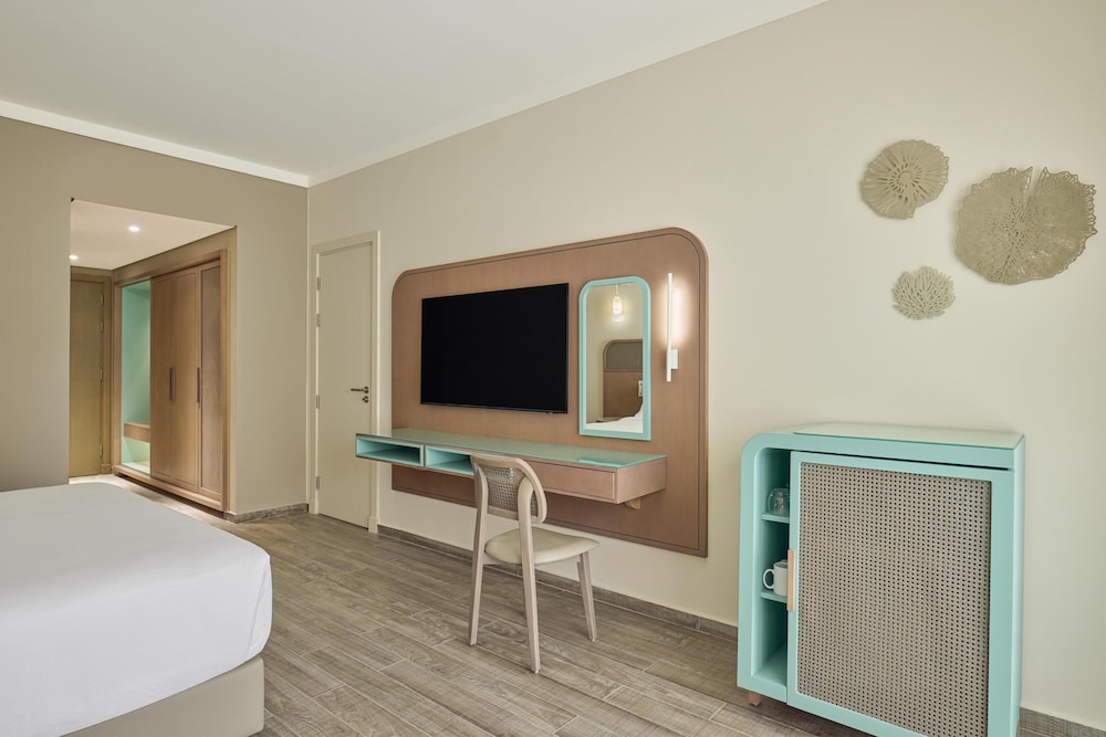 Doubletree By Hilton Mangroovy El Gouna Resort — Rooms in El Gouna, Red Sea
