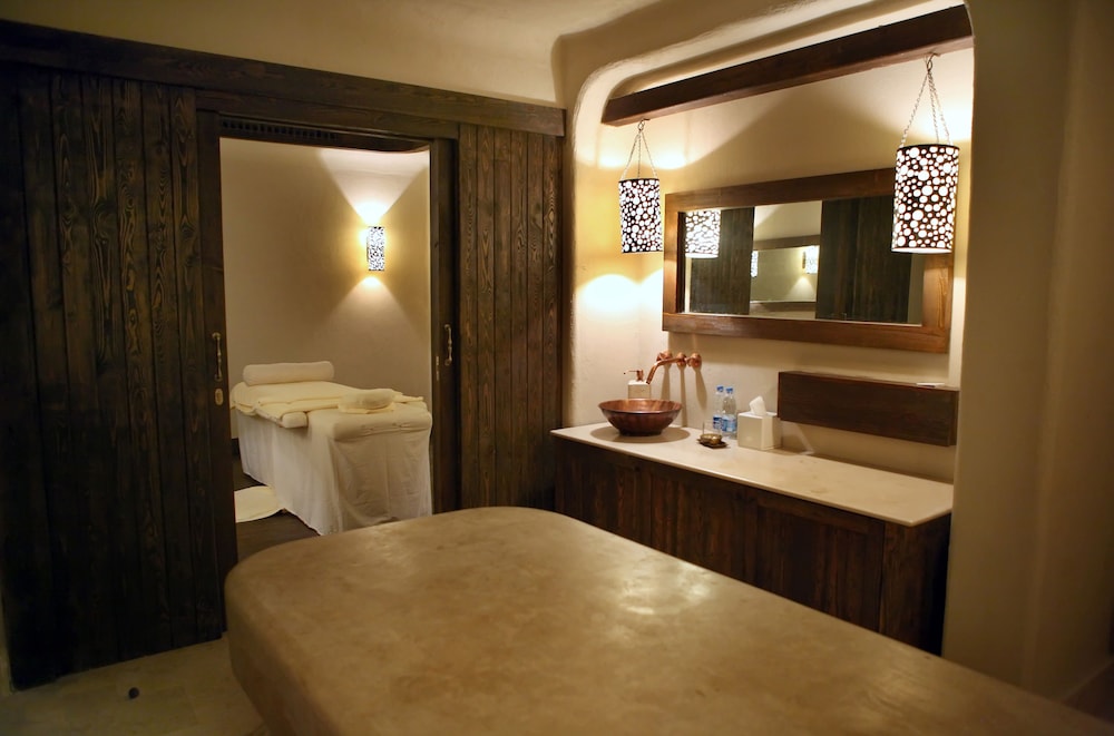 Marina Lodge At Port Ghalib — Hotel rooms in Marsa Alam, Red Sea