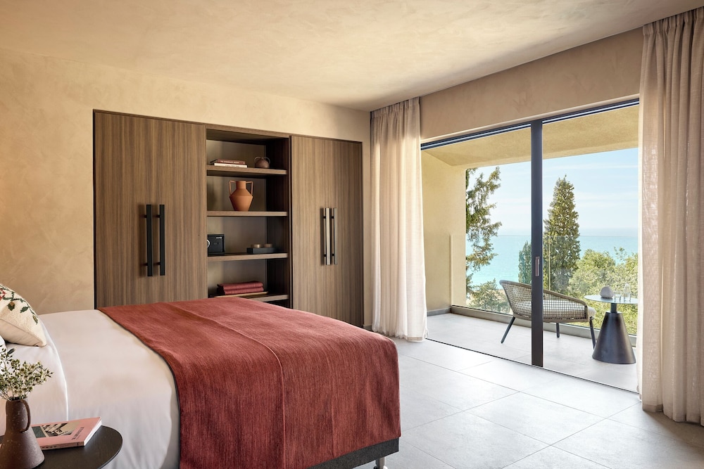 Ella Alkyna – Adults Only — Hotel rooms in Agios Gordios, Ionian Islands