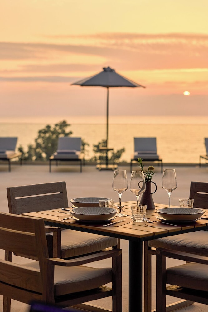 Ella Alkyna – Adults Only — Restaurant & bars in Agios Gordios, Ionian Islands