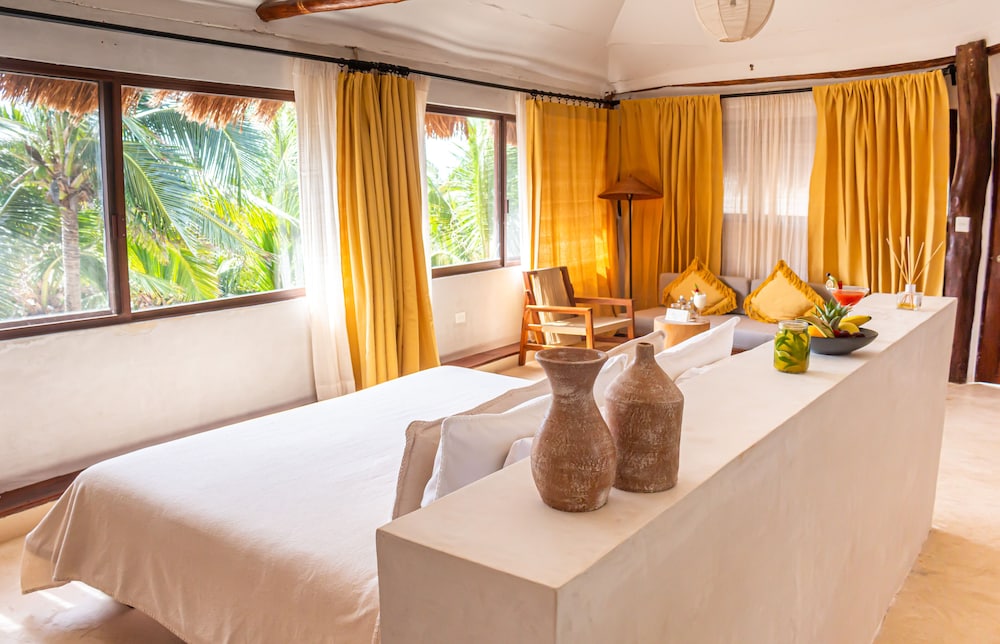 Dune Boutique Hotel located at the party zone — Hotel rooms in Tulum, Quintana Roo