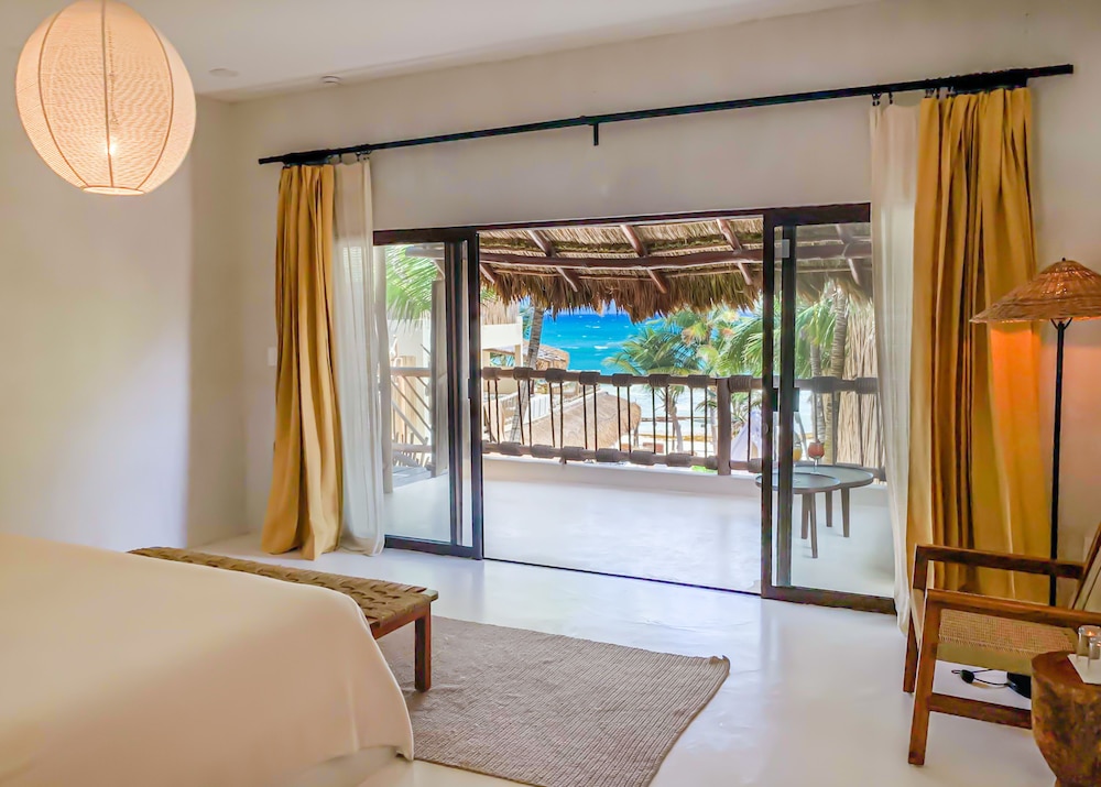 Dune Boutique Hotel located at the party zone — Hotel rooms in Tulum, Quintana Roo