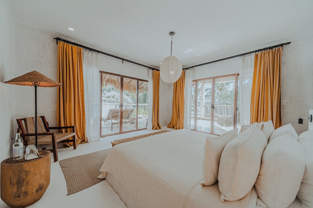 Dune Boutique Hotel located at the party zone — Hotel rooms in Tulum, Quintana Roo
