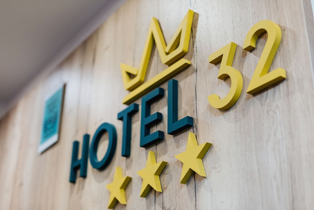 Hotel 32 Kraków Old Town — Hotel building in Krakow, Lesser Poland