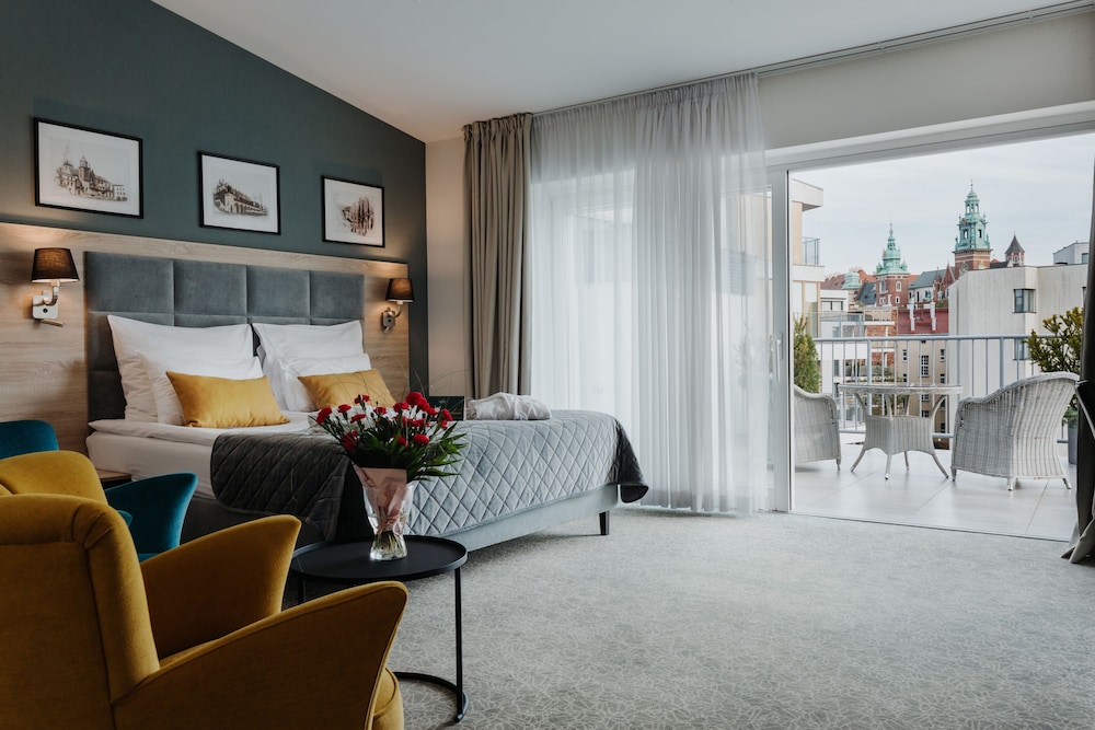 Hotel 32 Kraków Old Town — Hotel rooms in Krakow, Lesser Poland