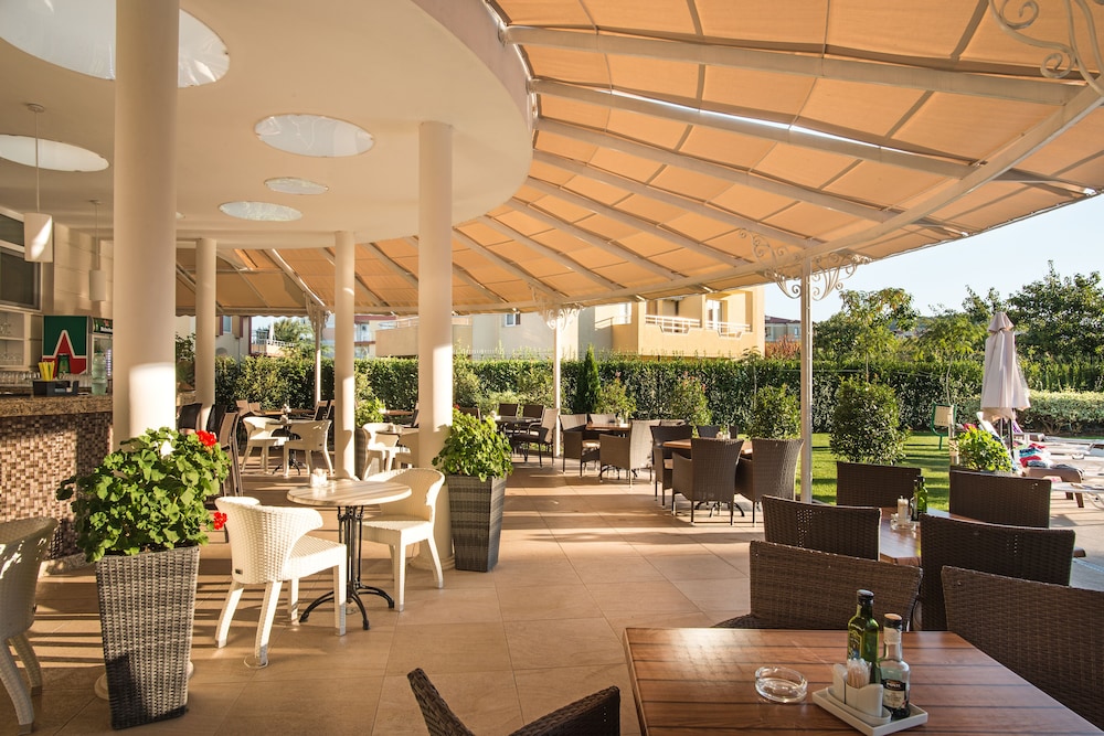 Hotel Miramar — Restaurant & bars in Sozopol, Burgas Region