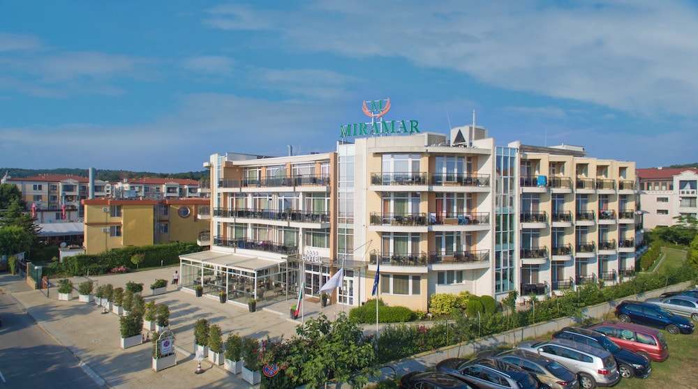Hotel Miramar — Hotel building in Sozopol, Burgas Region
