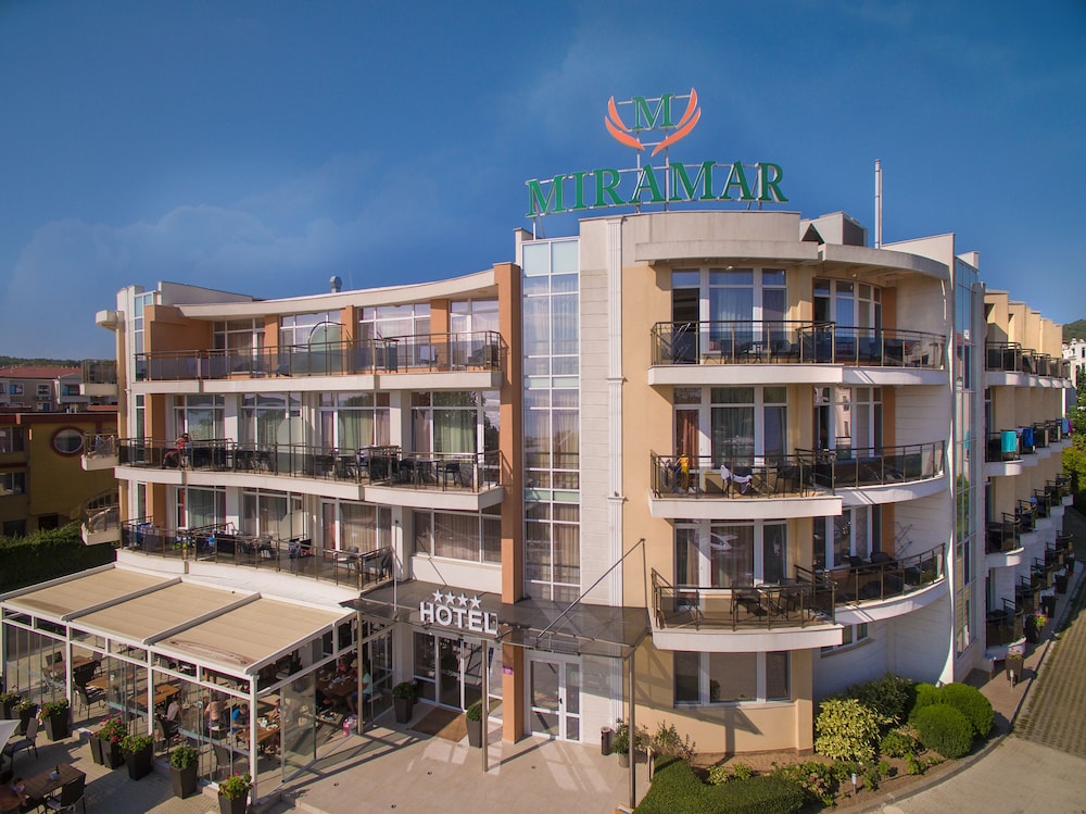Hotel Miramar — Hotel building in Sozopol, Burgas Region
