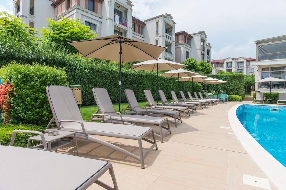 Hotel Miramar — Swimming pool in Sozopol, Burgas Region