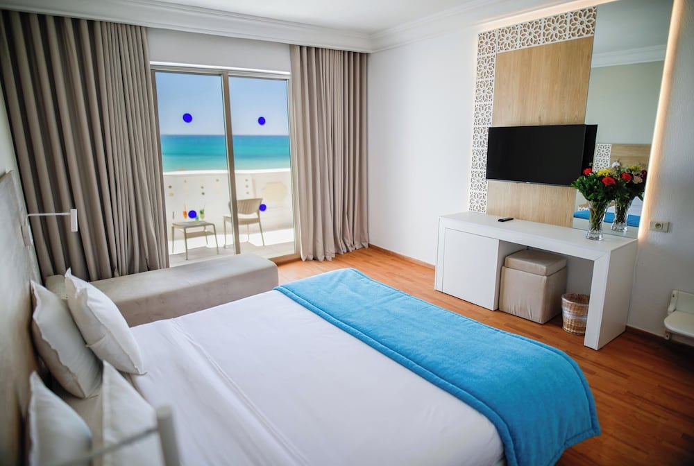 TMK L'Atrium Yasmine by Turismark — Hotel rooms in Hammamet, Nabeul