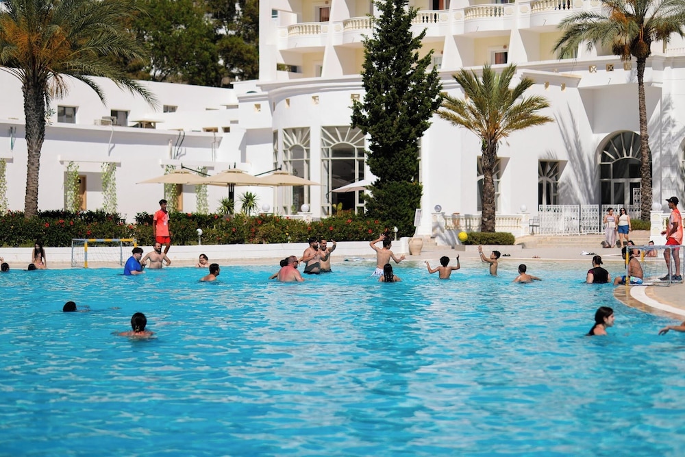 TMK L'Atrium Yasmine by Turismark — Swimming pool in Hammamet, Nabeul