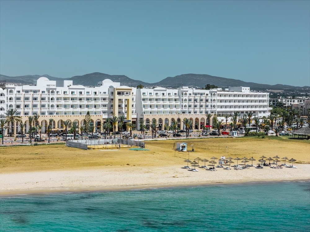 TMK L'Atrium Yasmine by Turismark — Beach in Hammamet, Nabeul