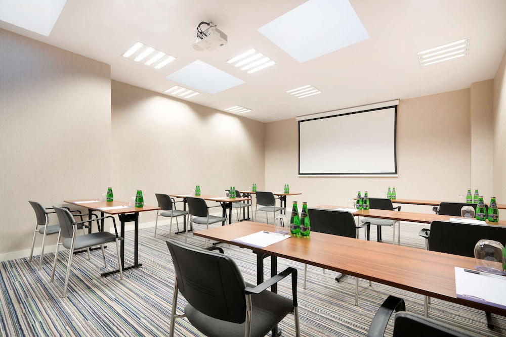 Hampton by Hilton Krakow — Hotel building in Krakow, Lesser Poland