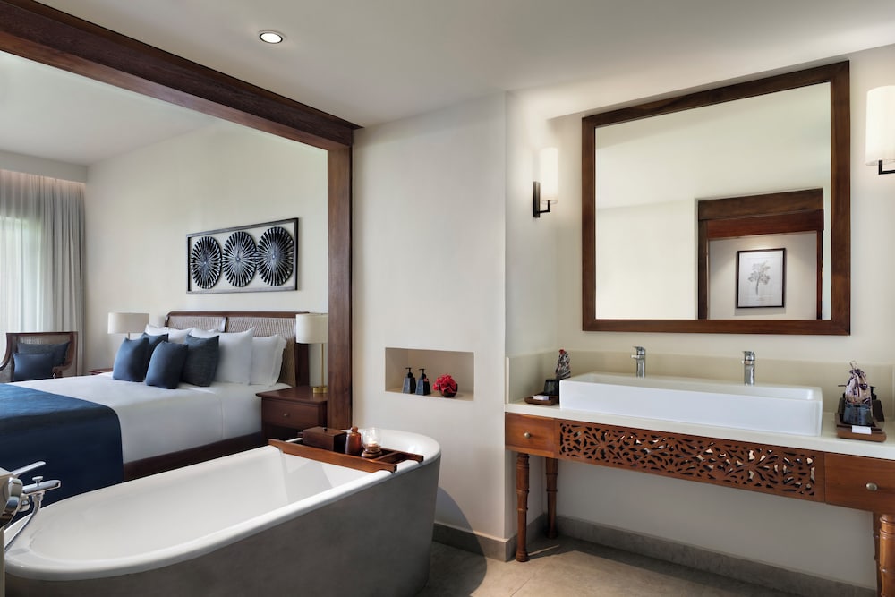Anantara Peace Haven Tangalle Resort — Hotel rooms in Tangalle, Southern Province