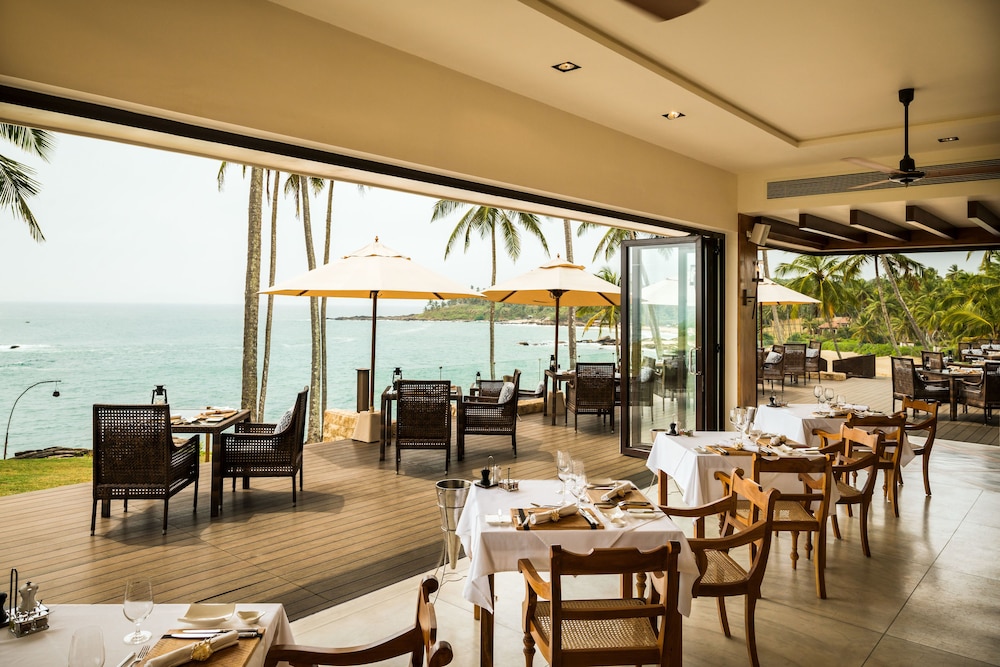 Anantara Peace Haven Tangalle Resort — Restaurant & bars in Tangalle, Southern Province