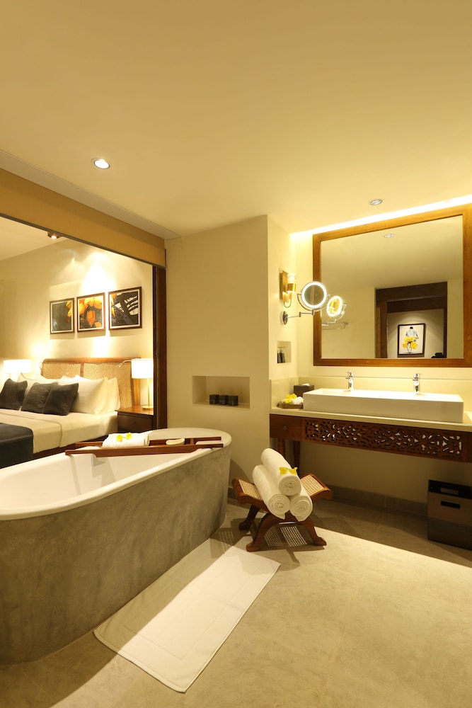 Anantara Peace Haven Tangalle Resort — Hotel rooms in Tangalle, Southern Province