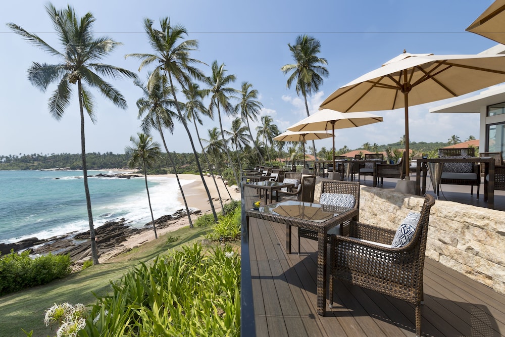 Anantara Peace Haven Tangalle Resort — Restaurant & bars in Tangalle, Southern Province