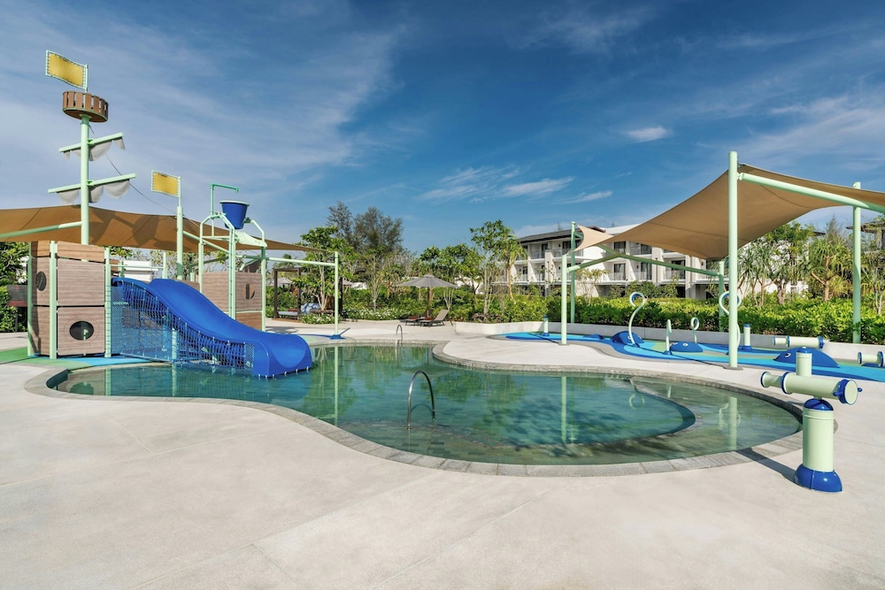 Khao Lak Marriott Beach Resort & Spa — Swimming pool in Khao Lak, Phang Nga