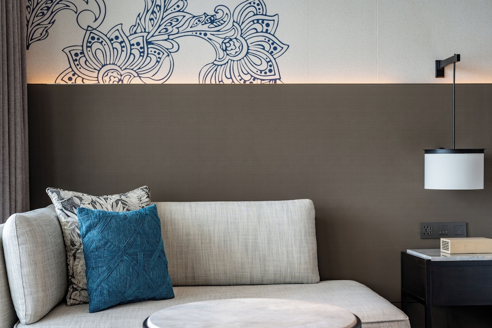 Khao Lak Marriott Beach Resort & Spa — Hotel rooms in Khao Lak, Phang Nga