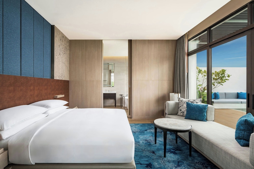 Khao Lak Marriott Beach Resort & Spa — Hotel rooms in Khao Lak, Phang Nga