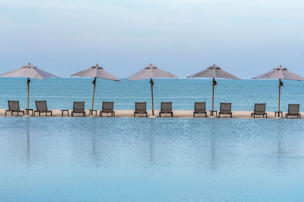 Khao Lak Marriott Beach Resort & Spa — Beach in Khao Lak, Phang Nga