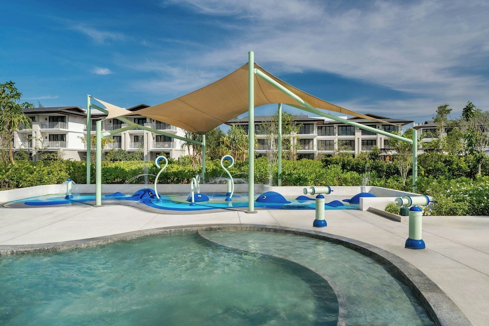 Khao Lak Marriott Beach Resort & Spa — Swimming pool in Khao Lak, Phang Nga