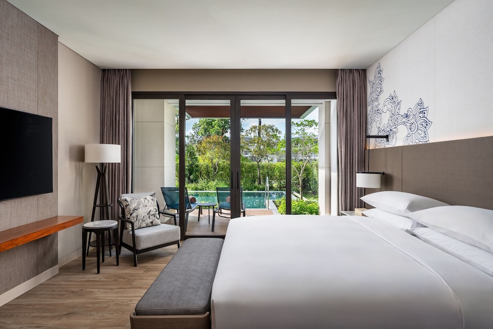 Khao Lak Marriott Beach Resort & Spa — Hotel rooms in Khao Lak, Phang Nga