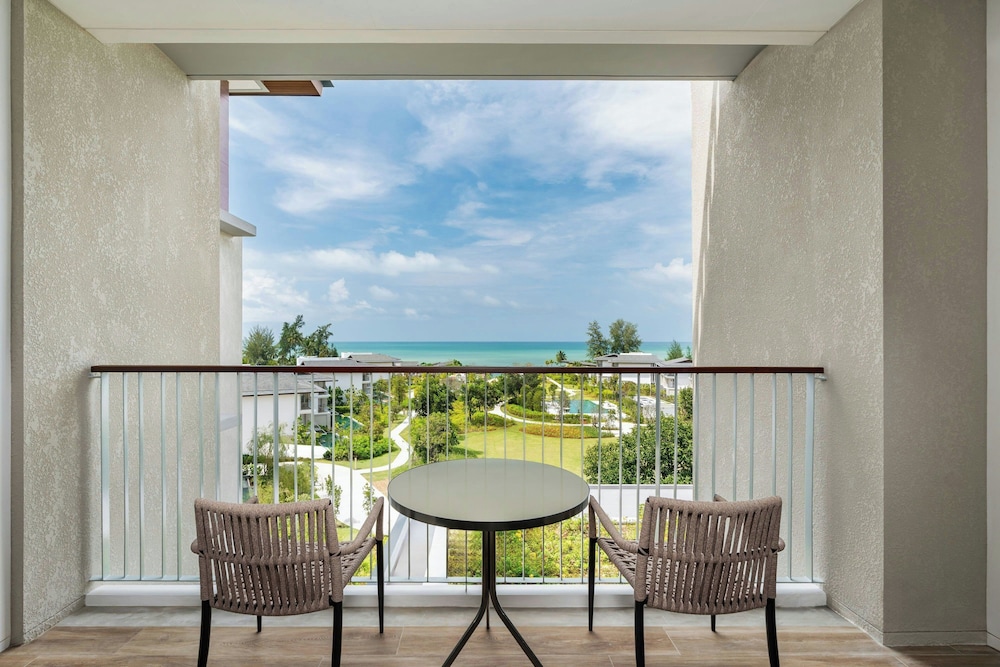 Khao Lak Marriott Beach Resort & Spa — Hotel rooms in Khao Lak, Phang Nga