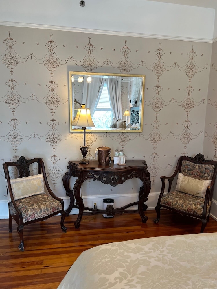 Hoyt House Amelia Island — Hotel rooms in Amelia Island, Florida