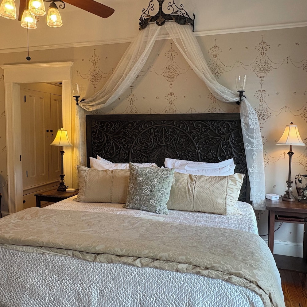 Hoyt House Amelia Island — Hotel rooms in Amelia Island, Florida