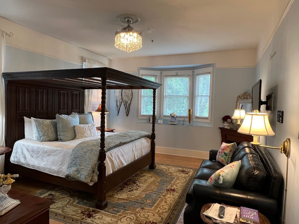 Hoyt House Amelia Island — Hotel rooms in Amelia Island, Florida