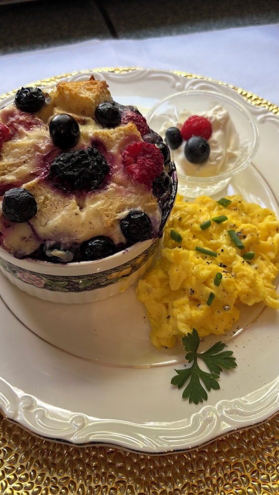 Hoyt House Amelia Island — Restaurant & bars in Amelia Island, Florida