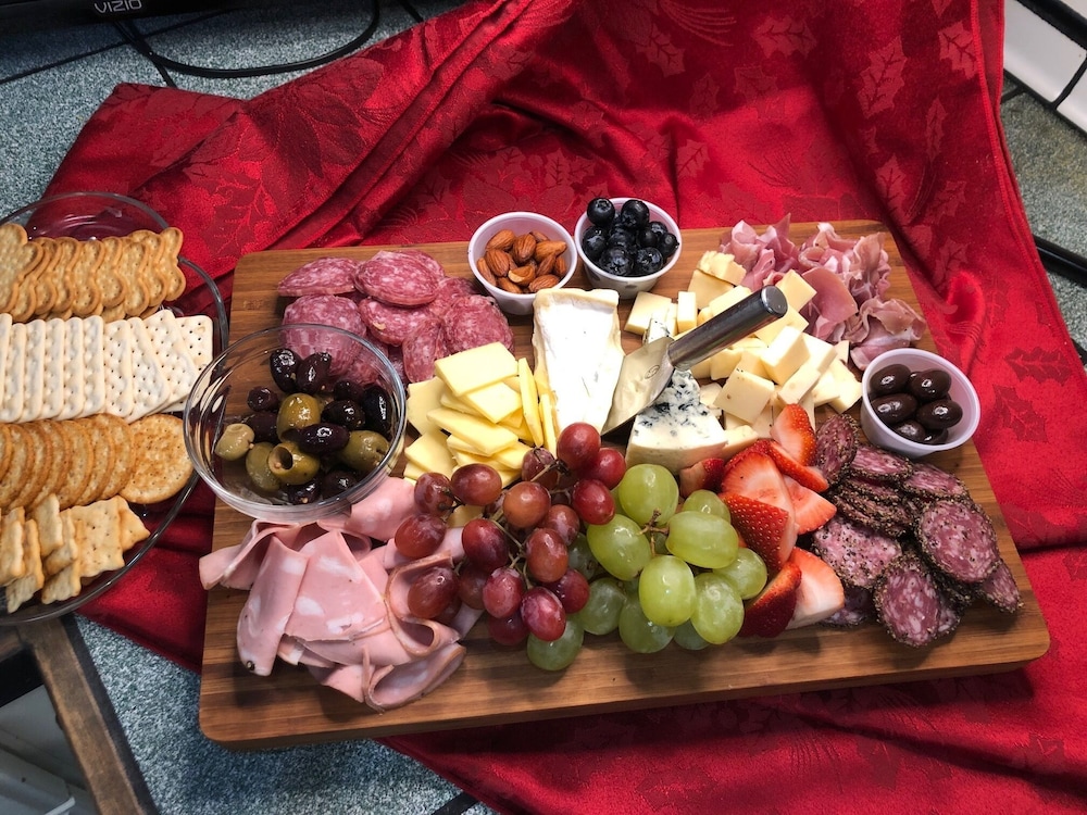 Hoyt House Amelia Island — Restaurant & bars in Amelia Island, Florida