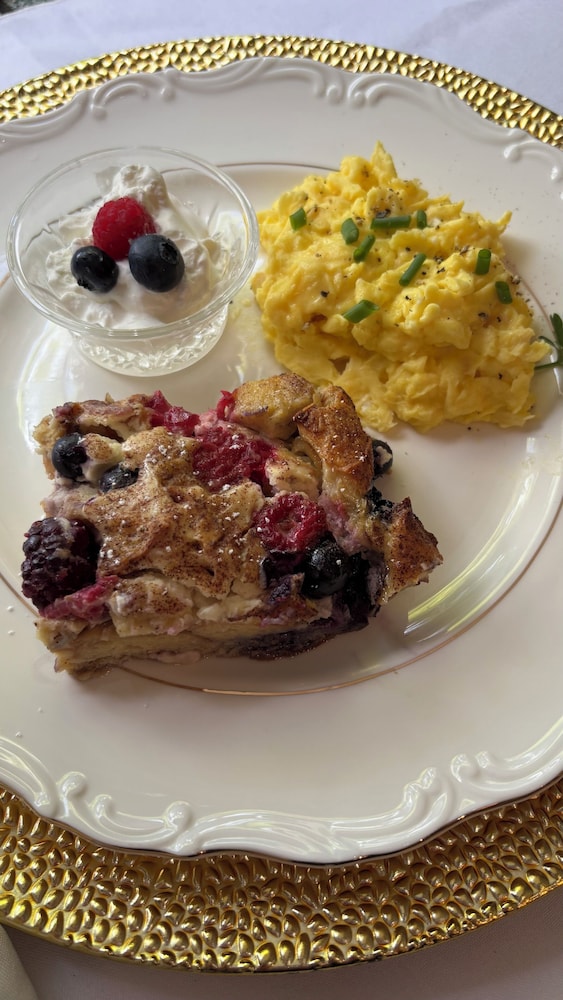 Hoyt House Amelia Island — Restaurant & bars in Amelia Island, Florida