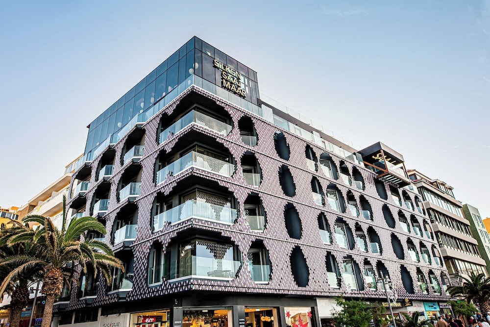 Silken Saaj Maar- Adults Only — Hotel building in Puerto de la Cruz, Canary Islands