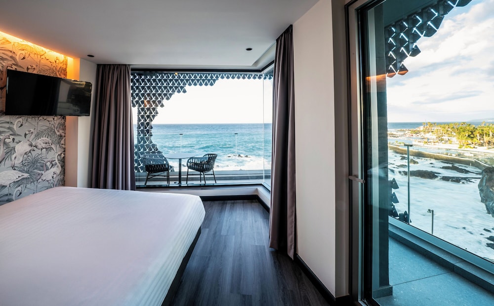 Silken Saaj Maar- Adults Only — Hotel rooms in Puerto de la Cruz, Canary Islands